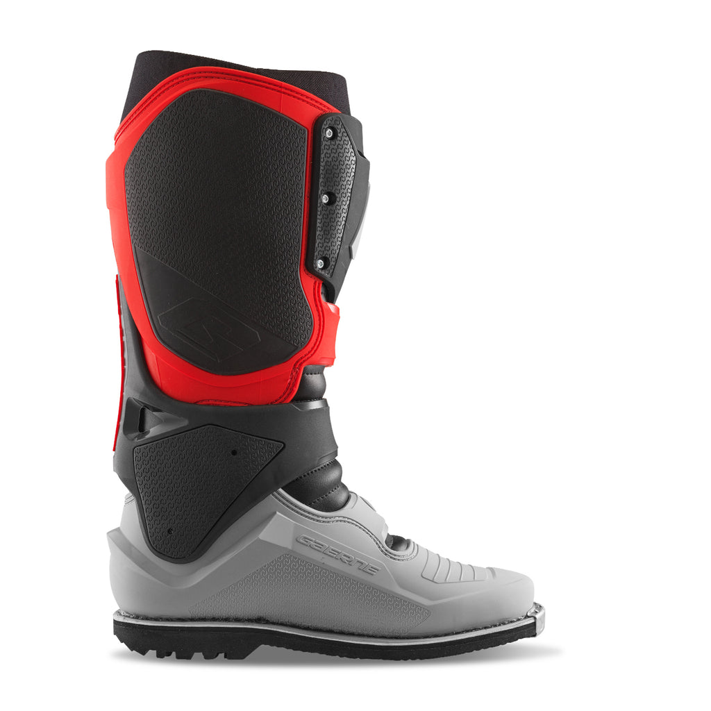 Sg22 Gore Tex Enduro Le Boots Red/Black/Grey Sz 11