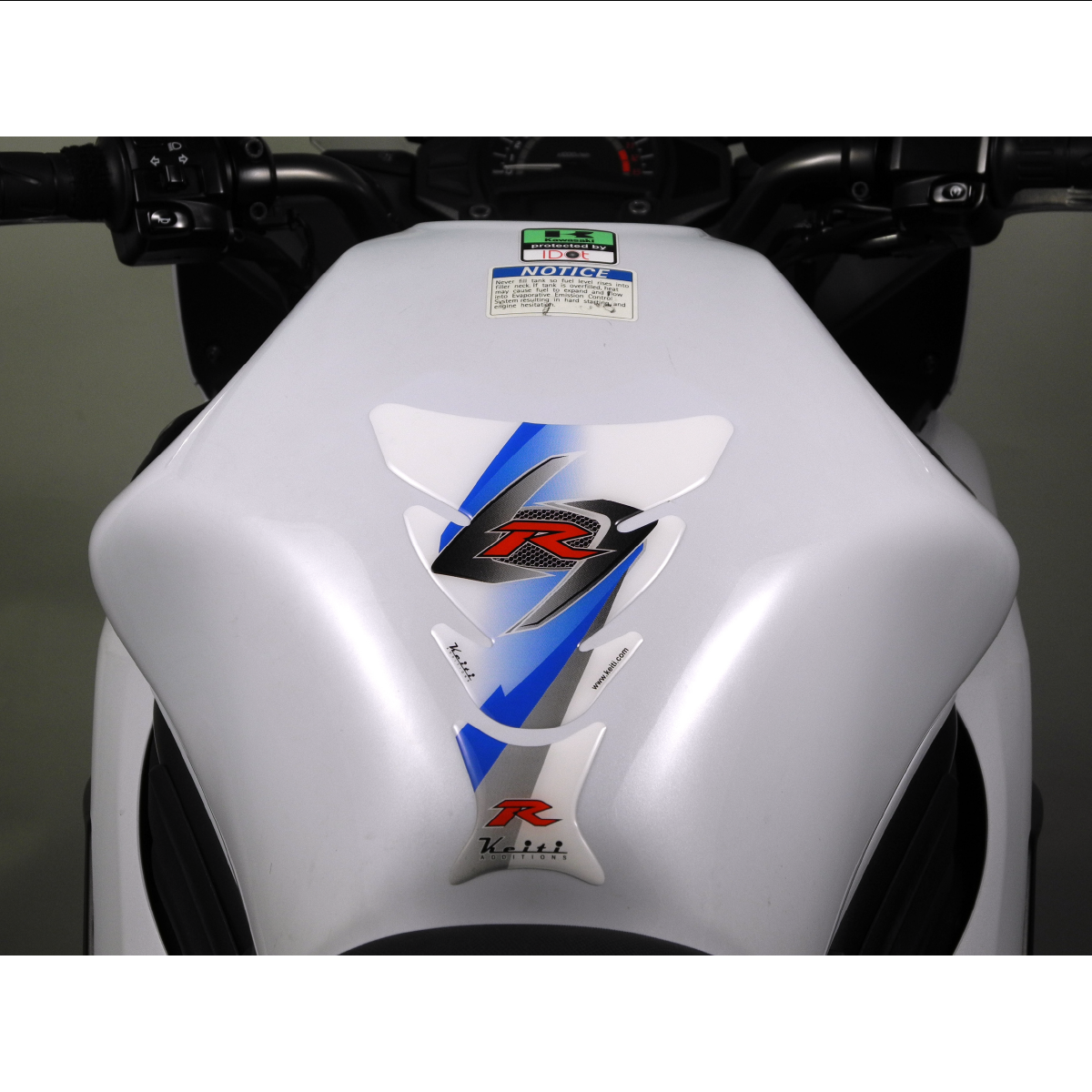 Keiti Additions TSZ-605W Suzuki Tank Pad