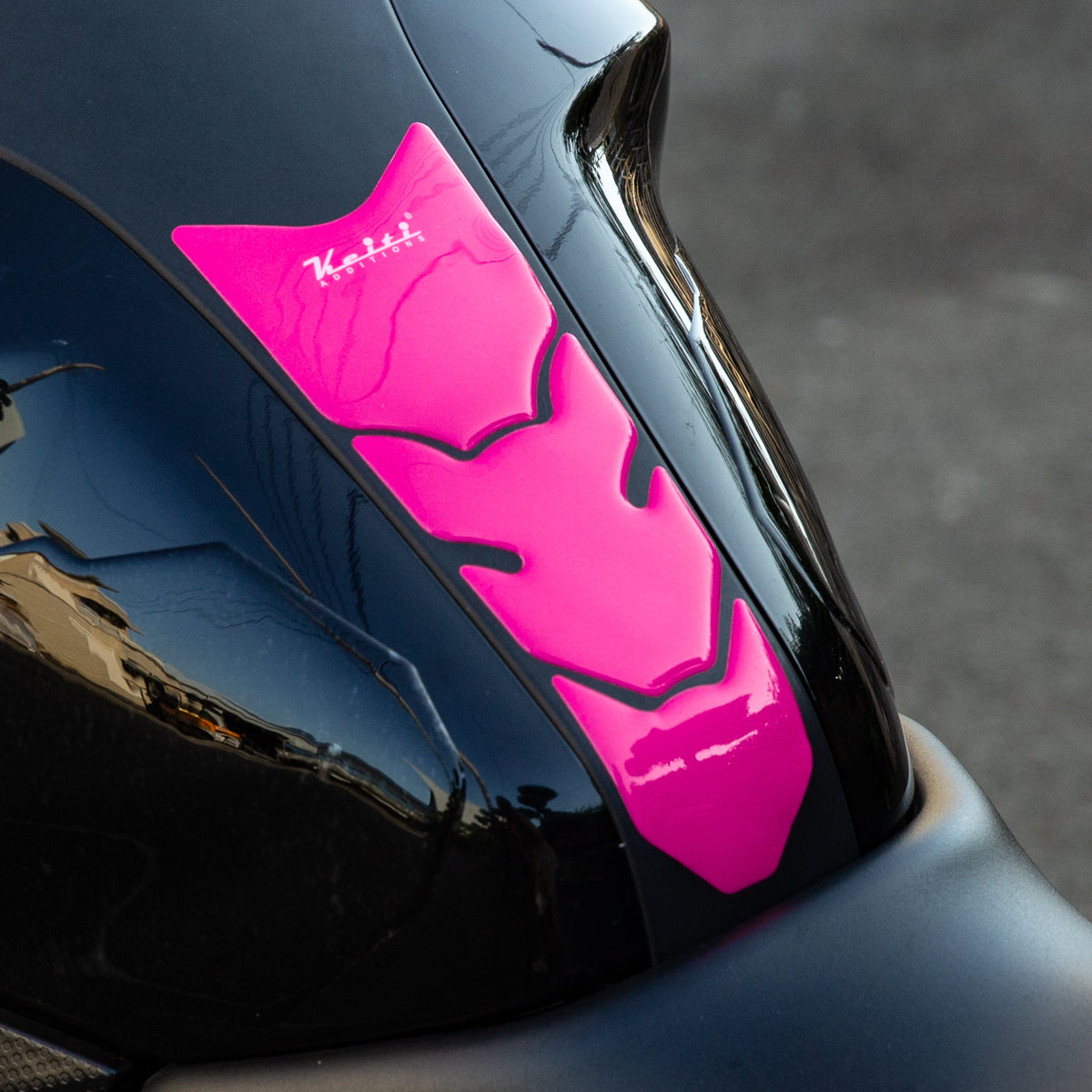 Keiti Additions KT3604 Graphic Tank Pad