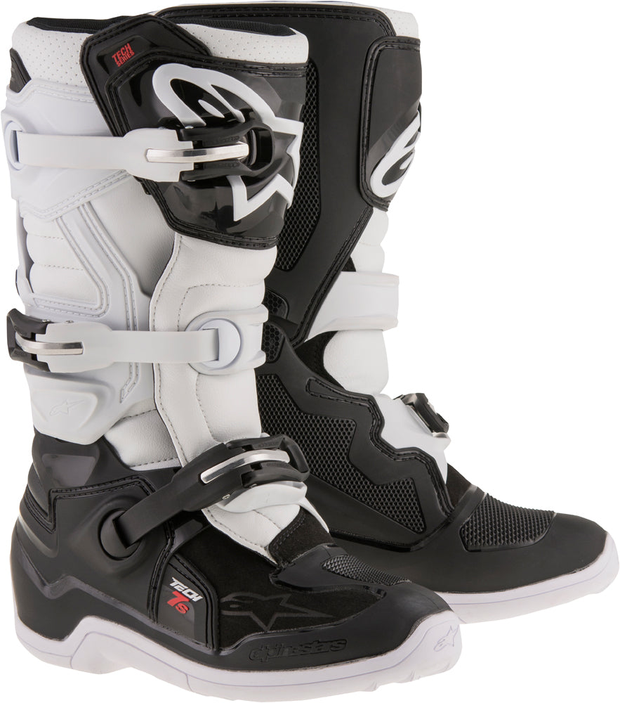Tech 7s Boots Black/White Sz 08